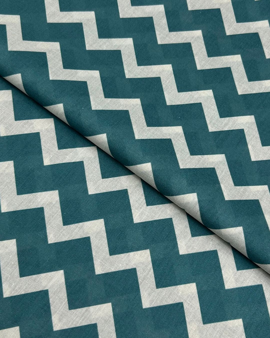 Pima Digital Print PDP-S26-0136 – alfatahfabrics